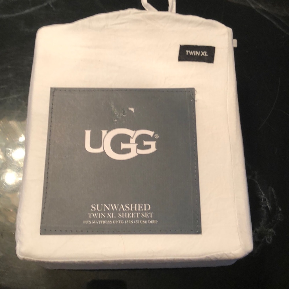 Ugg sun washed sheet set
